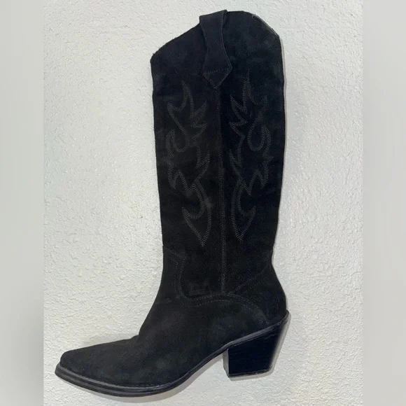 Zara Black Suede Women's Boots size 37 gently used - Picture 6 of 8